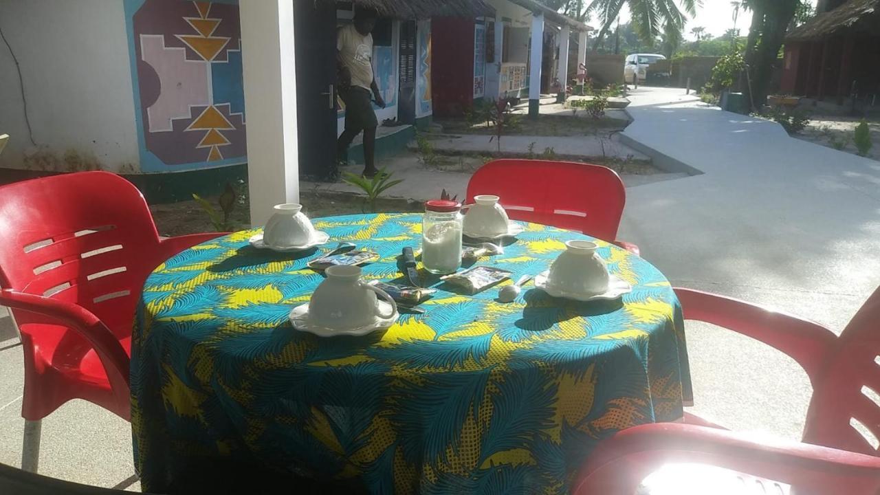 Campamento Chez Campos Cap Skirring Exterior photo